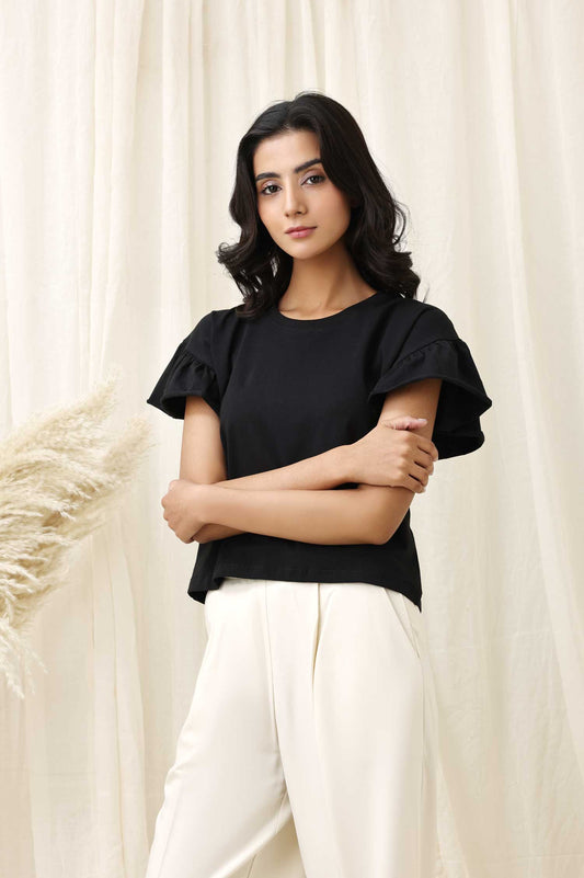 RUFFLE SLEEVE TEE-BLACK