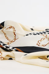 BLOSSOM EMBRACE SCARF-OFFWHITE