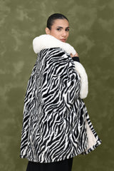 GLAMOUROUS GLOW FUR CAPE-BLACK