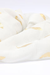 LEAF SCARF-OFFWHITE