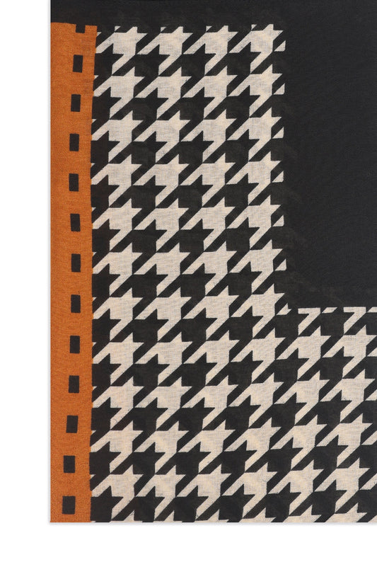 STAR PRINT SCARF