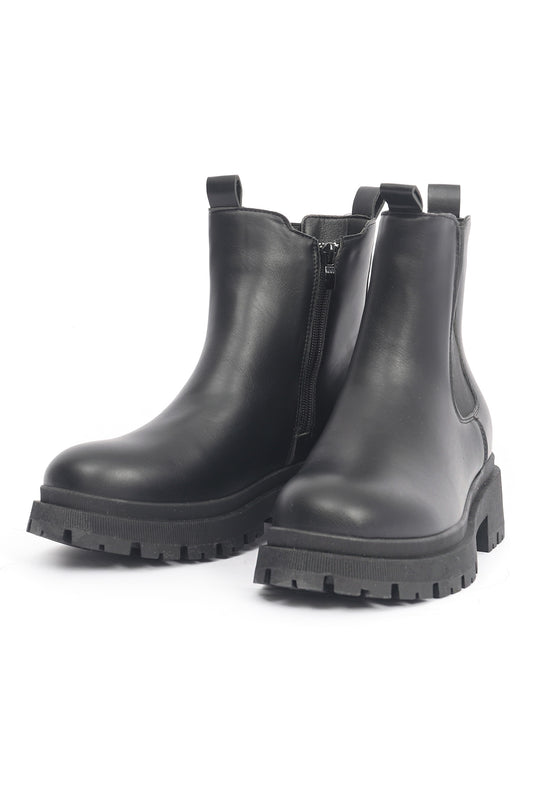 LEATHER CHELSEA BOOTS-BLACK