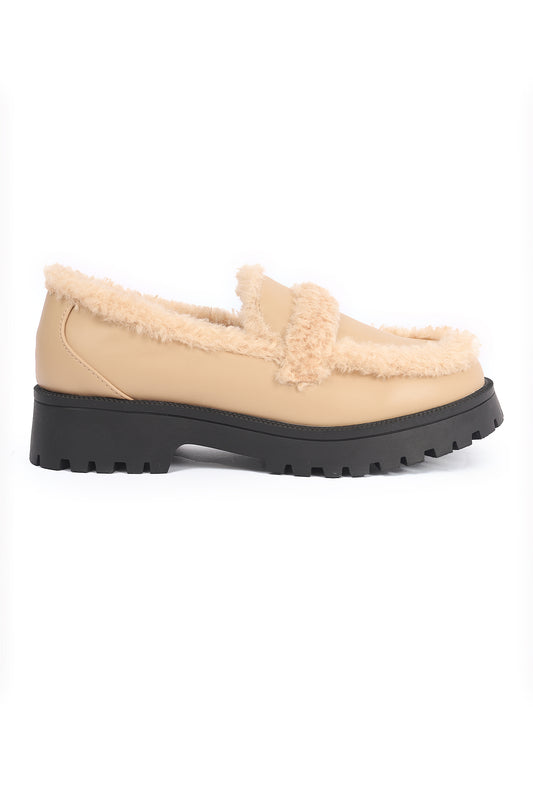 LUG SOLE LOAFERS WITH FUR-BEIGE