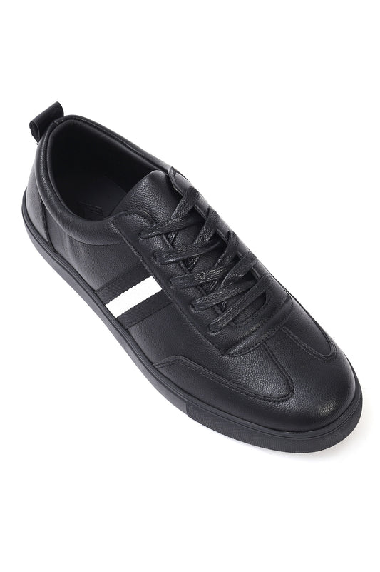 MATRIX TRAINERS-BLACK