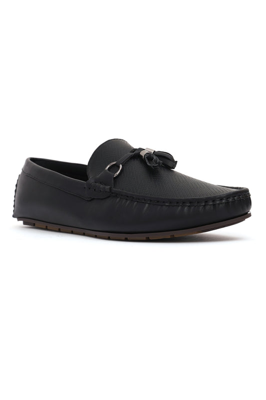 RIVET TASSLE PERFORATED LOAFER-BLACK