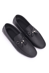 RIVET TASSLE PERFORATED LOAFER-BLACK
